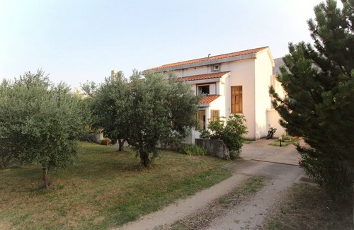 Jurandvor Apartamento | Apartments Petrica - just a 20-minute walk from the Beach / Apartment Petrica No.3 - with Balcony, located in the peaceful village of Jurandvor near Baska