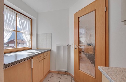 Unterwoessen Apartamento | Apartamento "Petrushof Ferienwohnung Taubensee" con vistas a la montaña, Wi-Fi, balcón