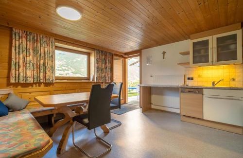 Emberg Apartamento | Apartment Pfister