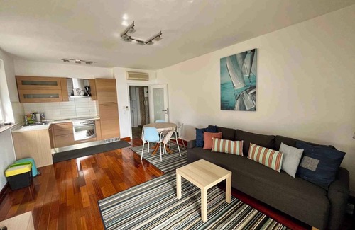 Dramalj Apartamento | Apartment Picturesque Retreat