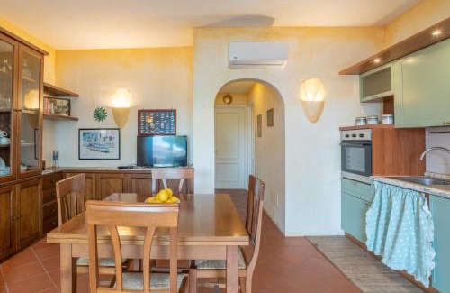 La Conia Apartamento | Apartment Pino by Interhome