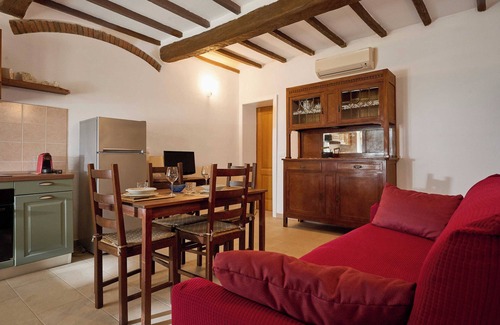 Gavorrano Apartamento | Apartamento 'Podere Le Sugherine - Camino' con piscina compartida, Wi-Fi y aire acondicionado