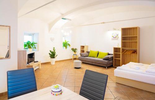 Siska District Apartamento | Apartment Pod velbi