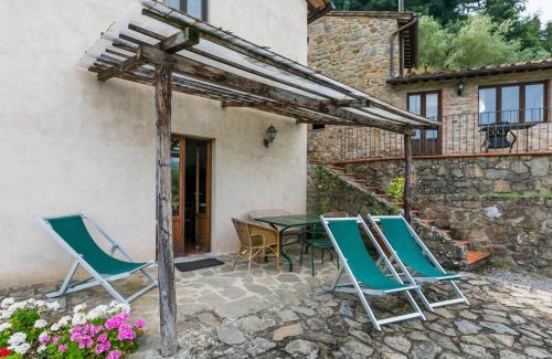 Pescia Apartamento | Apartment Podere Sondino - Apt-I Cinghiali by Interhome