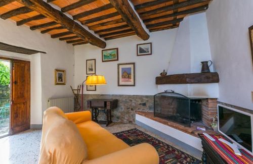 Pescia Apartamento | Apartment Podere Villa - Apt- Gigi by Interhome