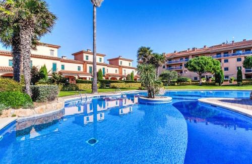 Pals Apartamento | Apartment Port Pals A I by Interhome