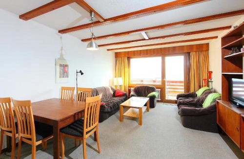 Verbier Apartamento | Apartment Porthos 37 by Interhome