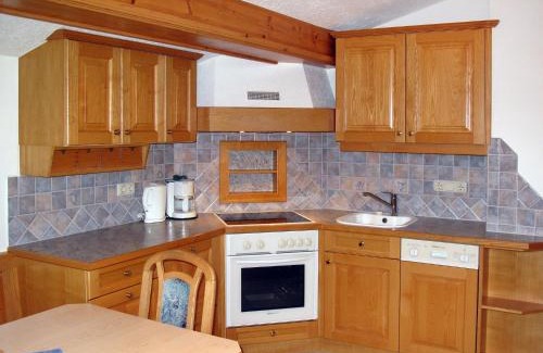 Bramberg am Wildkogel Apartamento | Apartment Prieslern-2 by Interhome