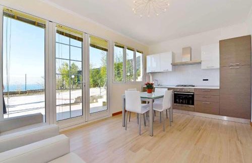 Poggi Apartamento | Apartment Primavera - PGI132 by Interhome