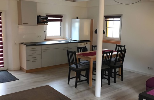 Buhl Apartamento | Apartamento 'Prisca 3' con vistas a la montaña, balcón y Wi-Fi