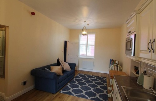 Kinsale Apartamento | Apartamento-Baño Privado-Ref B