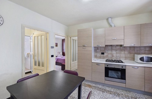 Nasino Apartamento | Apartamento Profumo di Lavanda Lilla con vistas a la montaña y Wi-Fi