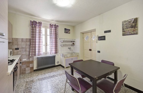 Nasino Apartamento | Apartamento Profumo di Lavanda Lilla con vistas a la montaña y Wi-Fi
