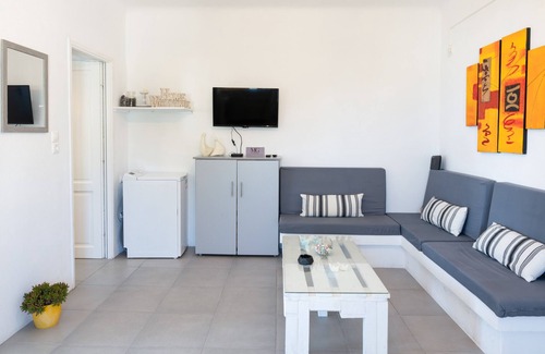 Vourvoulos Apartamento | Apartamento 'Psarrou Residence' con vistas al mar, Wi-Fi y aire acondicionado