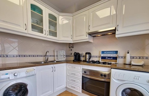 Vila Nova De Cacela Apartamento | Apartamento Golden Terrace T2 by YHA
