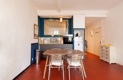 Les Grands Carmes Apartamento | Apartamento 'Quartier Historique The Place To Be'