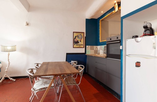 Les Grands Carmes Apartamento | Apartamento 'Quartier Historique The Place To Be'