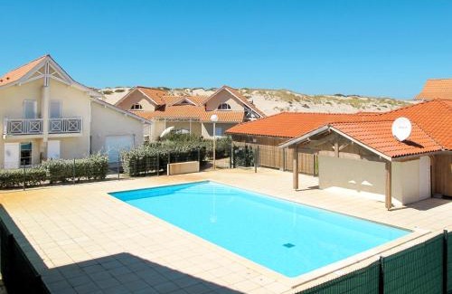 Biscarrosse Plage Apartamento | Apartment Résidence Belle Dune-1 by Interhome