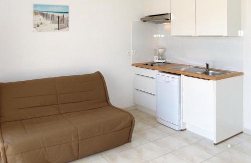 Biscarrosse Plage Apartamento | Apartment Résidence Belle Dune-1 by Interhome