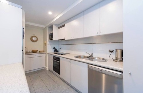 Scarborough Apartamento | R113 - ¡Retiro apartado junto a la playa!
