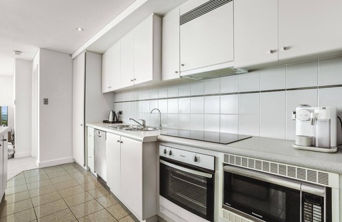 Scarborough Apartamento | Apartment R306 - ultimate beachfront destination!