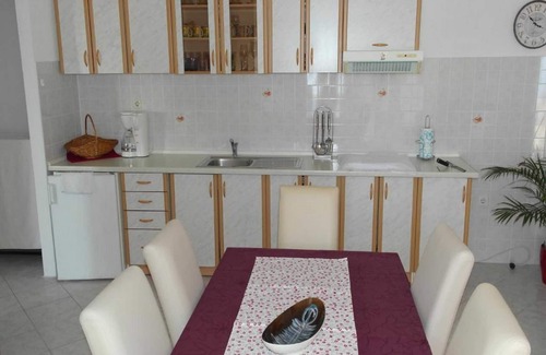 Bol Apartamento | Apartment Račić