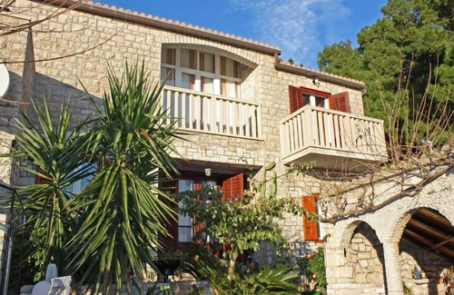 Bol Apartamento | Apartment Račić