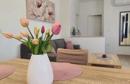 Dugopolje Apartamento | Apartment Radoš