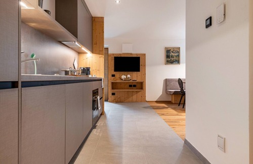 San Pietro Apartamento | Apartamento 'Raschötz' con vistas a la montaña, jardín compartido y Wi-Fi