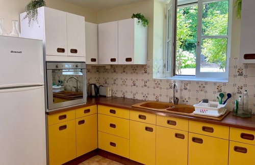 Cublac Apartamento | Apartamento 'Relaxing Family Retreat' con vistas a la montaña, jardín privado y Wi-Fi