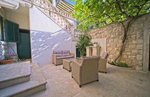 Postira Apartamento | Apartment Renata