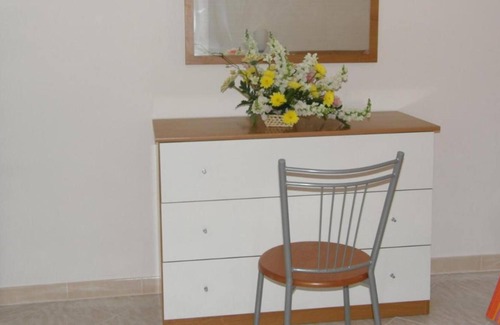 Fluminimaggiore Casa | Apartamento "Residence Pianeta Sardegna 10" con piscina, aire acondicionado y balcón