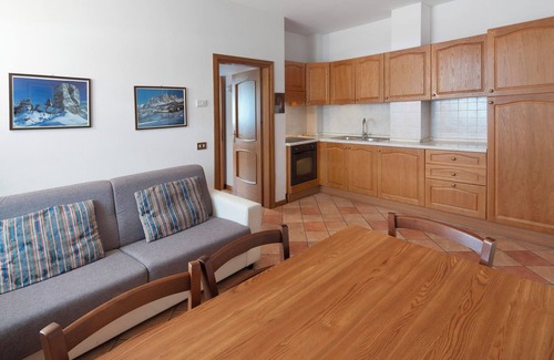 Falcade Apartamento | Apartamento 'Residencia Malibu 1' con vistas a la montaña y Wi-Fi