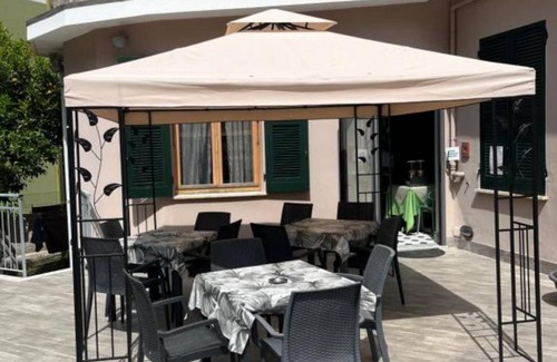 Moneglia Apartamento | Apartamento 'Residence Paradiso Monolocale 306' con balcón, Wi-Fi y aire acondicionado