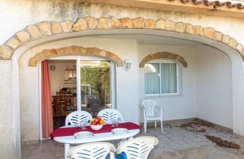 Miami Platja Apartamento | Apartment Residencial Eurosol de los Monteros by Interhome