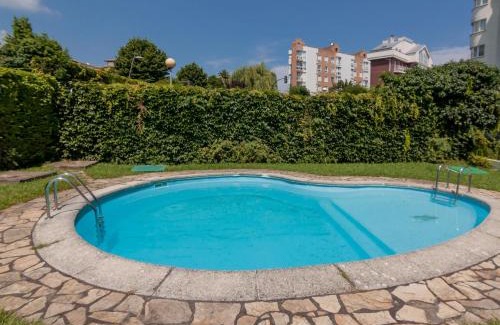 Castro Urdiales Apartamento | Apartment Rico by Interhome