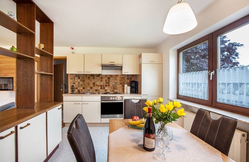 Vogt Apartamento | Apartamento 'Riedesser' con terraza privada, jardín privado y Wi-Fi