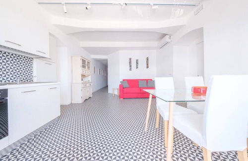 Milazzo Apartamento | Apartamento 'Rinaldo' con vistas al mar, Wi-Fi y aire acondicionado