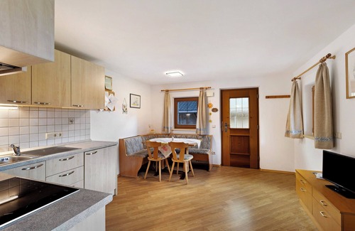 Valle di Casies Apartamento | Apartamento 'Rosenduft' con vistas a la montaña, terraza compartida y Wi-Fi