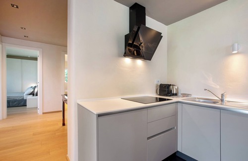 Senin Apartamento | Apartamento 'Robert' con vistas a la montaña, balcón y Wi-Fi