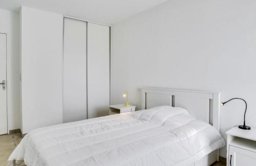 Rotheneuf-Le Pont Apartamento | Apartment Roc Eden-1 by Interhome
