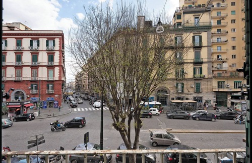 Historical Center Apartamento | Apartamento 'Romantico Monolocale In Pieno Centro' con balcón, Wi-Fi y aire acondicionado