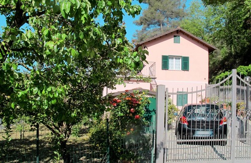 Rossi Apartamento | Apartment Rosa by Interhome