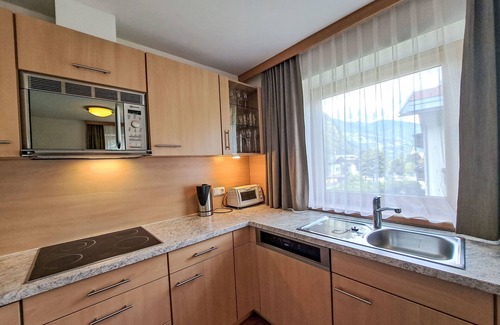 Mayrhofen Apartamento | Apartamento Rosa by Interhome
