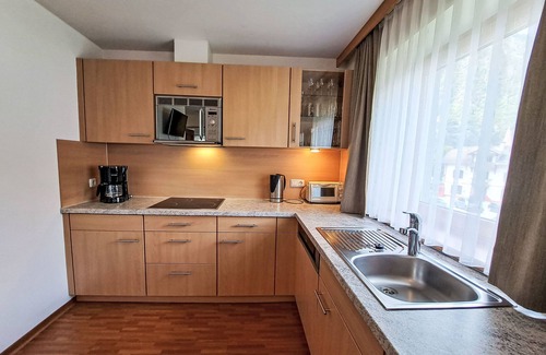 Mayrhofen Apartamento | Apartamento Rosa by Interhome