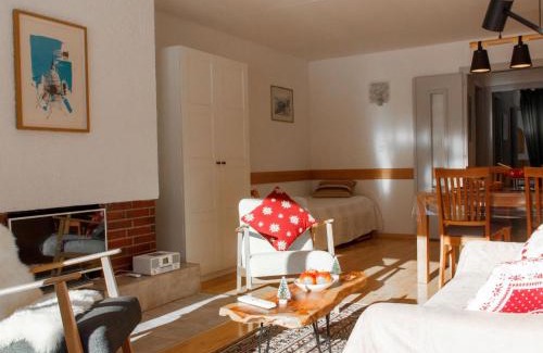 Noveli Apartamento | Apartment Rosablanche A21 by Interhome