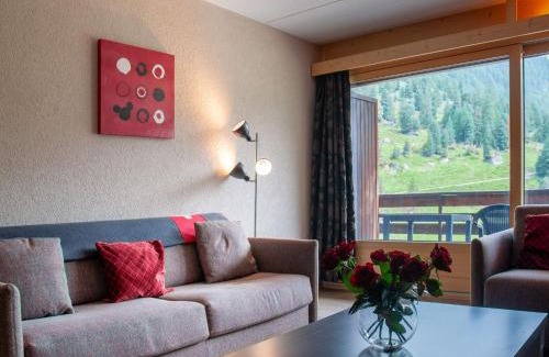 Noveli Apartamento | Apartment Rosablanche C51 by Interhome