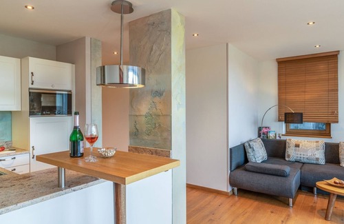 Pelham Apartamento | Apartamento "Rosengarten" con vistas al lago, terraza privada y Wi-Fi