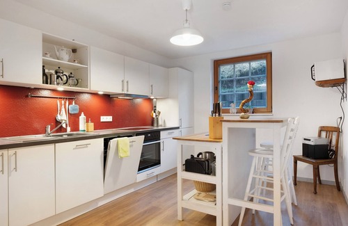 Ibental Apartamento | Apartamento 'Ruhige Schwarzwald' con terraza privada y Wi-Fi