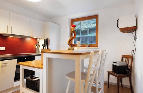 Ibental Apartamento | Apartamento 'Ruhige Schwarzwald' con terraza privada y Wi-Fi